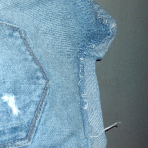 KANCAN Distressed denim shorts overalls - Picture 9 of 14